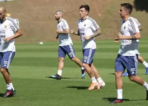 Seleccin Argentina: Scaloni patea el tablero y meter cuatro cambios para enfrentar a Paraguay