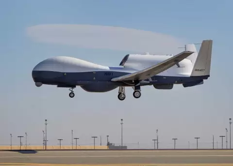 Ir�n anuncia el derribo de un dron esp�a estadounidense cerca del estrecho de Ormuz