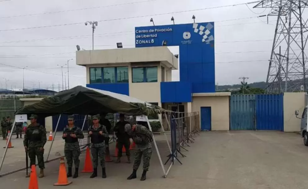 Dos hermanos fueron asesinados por prisioneros en la crcel de Guayaquil