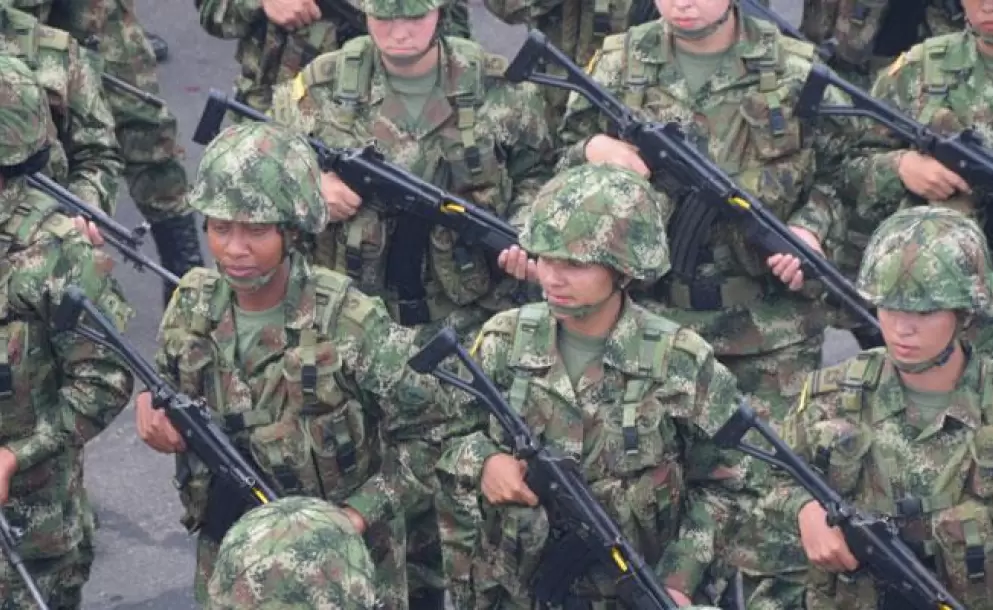 Militares llegaron a Buenos Aires tras posible enfrentamiento