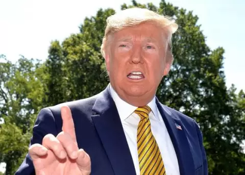 Trump retrasa "dos semanas" deportaciones de indocumentados