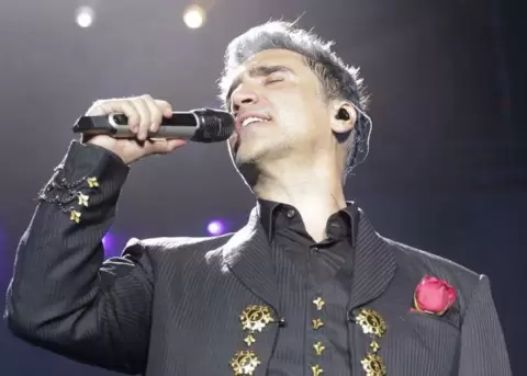 Vicente Fernndez neg que su hijo 'El potrillo' sea consumidor de drogas