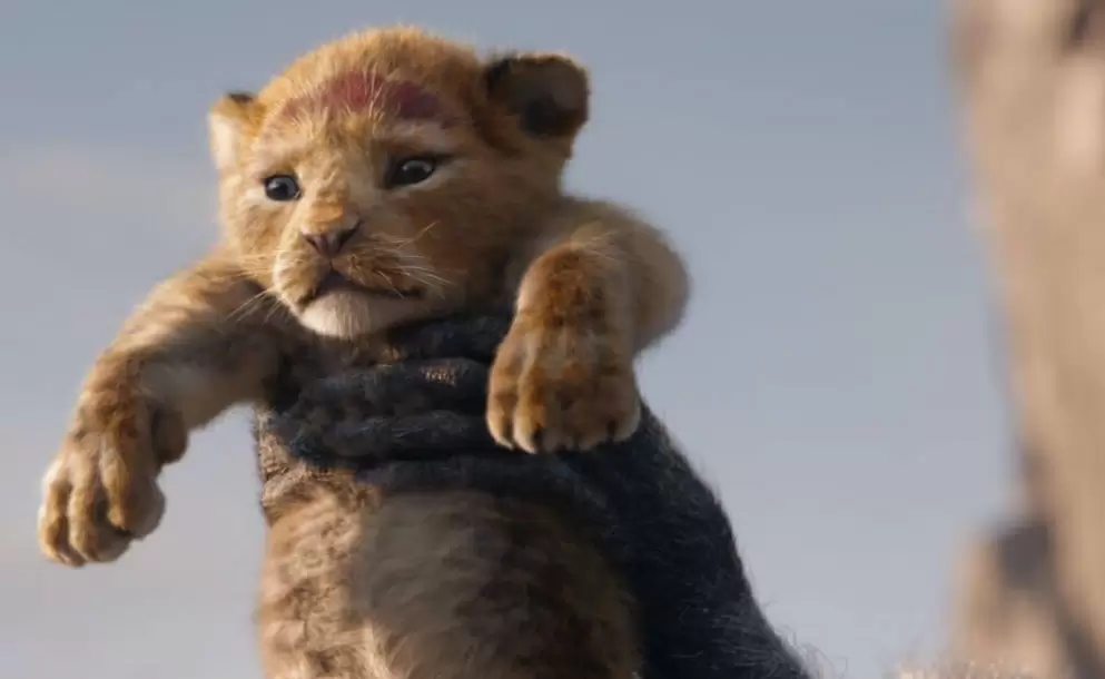 'El Rey Len' lidera la taquilla en su fin de semana de estreno