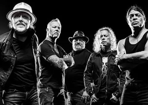 Metallica suspende la gira por rehabilitacin de su vocalista