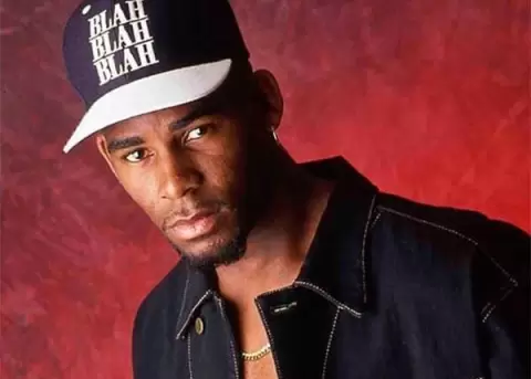 R. Kelly se declara inocente de sobornos para casarse con una menor
