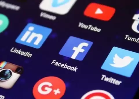 Durante elecci�n anual, restringen acceso a redes sociales en Venezuela