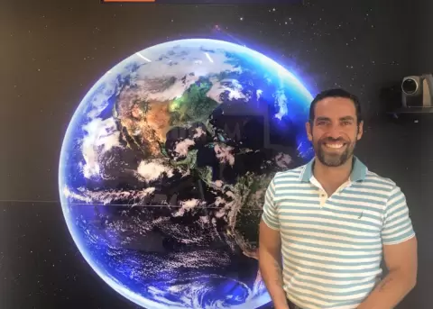 Danilo Esteves y la obra "Hermanastras, el musical"