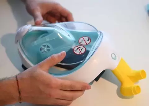 Ola de solidaridad en Italia para donar m�scaras de snorkel a los hospitales
