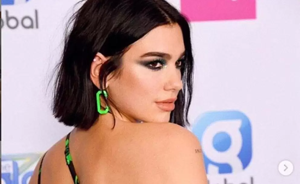 Dua Lipa estrena video musical del tema 'Physical'