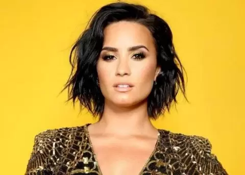 Demi Lovato y Max Ehrich revelan por accidente su relación amorosa