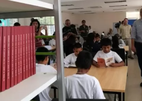 Ministra de Educaci�n pide que no se sature de tareas a los estudiantes durante la emergencia sanitaria