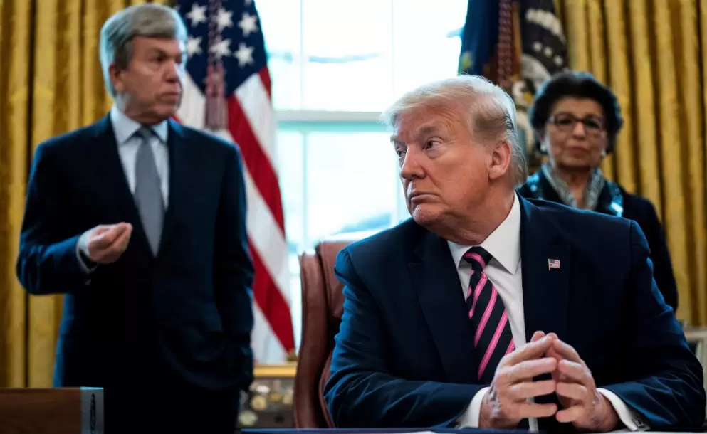 Donald Trump suspende temporalmente la inmigración hacia Estados Unidos