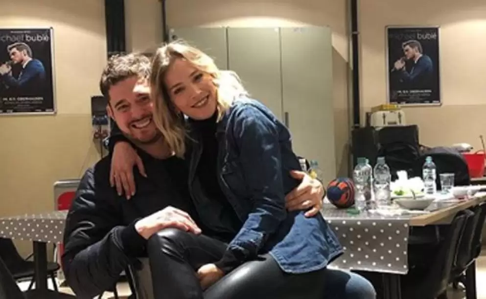 Video muestra a Michael Bublé agrediendo a su esposa