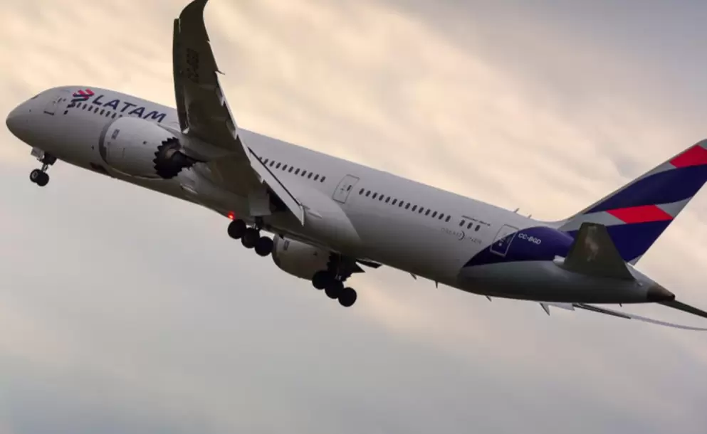 Avianca y Latam aplazan reinicio de operaciones en Ecuador