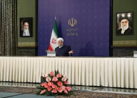 Irn reabrir las mezquitas el lunes en el 30% de los condados, anuncia Rohani