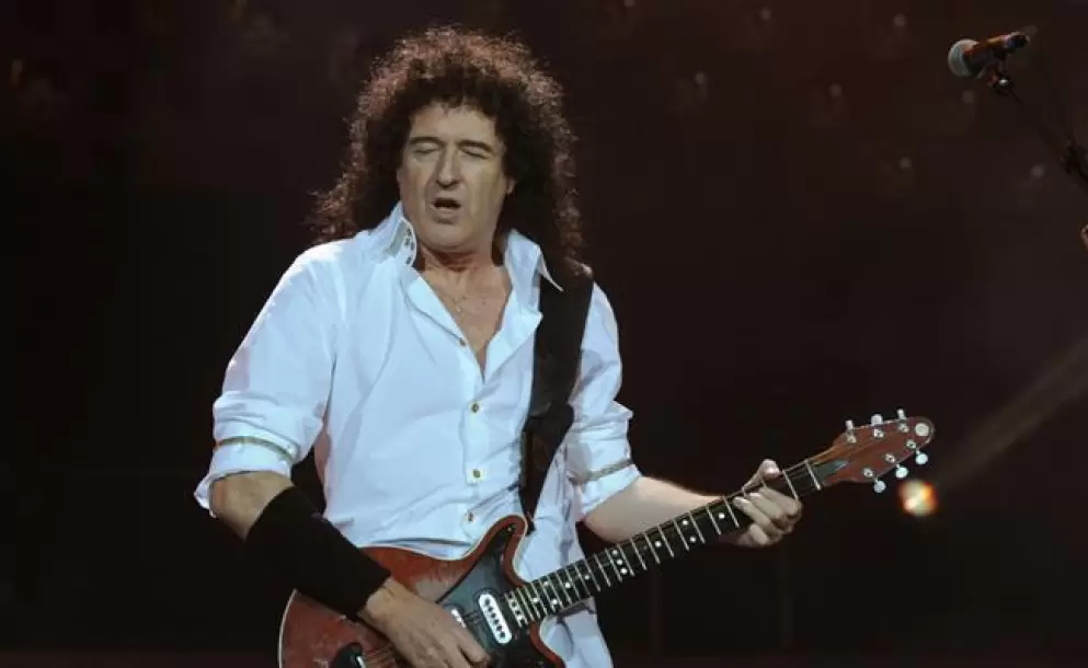 Guitarrista de Queen fue hospitalizado tras sufrir accidente doméstico
