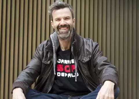 Pau Dons reaparece y estrena la cancin 'Eso que t me das'