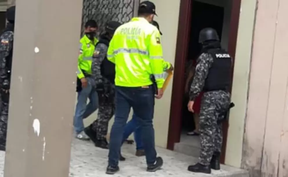 Un solo grupo logr 224 adjudicaciones en los hospitales
