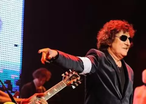 Charly Garc�a fue dado de alta hospitalaria