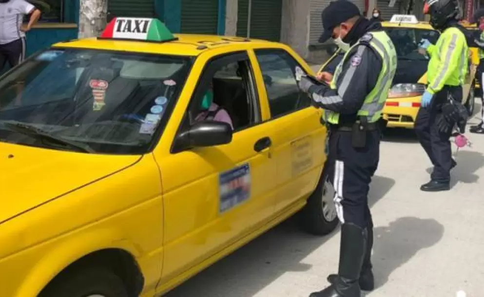 ANT deja sin efecto resolucin que suspendi la revisin tcnica vehicular en Quito