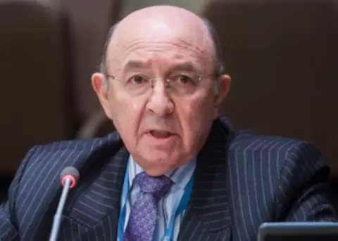 Luis Gallegos: "Se est negociando un tratado para extender las reas de proteccin en aguas internacionales"