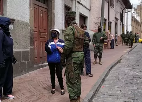 Siete parroquias conflictivas de Quito registran 22% menos aglomeraciones