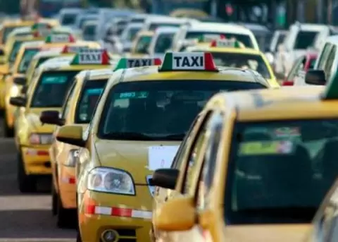 Transportistas de Quito piden que no se realice la revisi�n t�cnica vehicular en este 2020