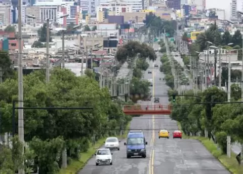 L�deres barriales de 7 zonas en Quito son los ojos de los grupos de control