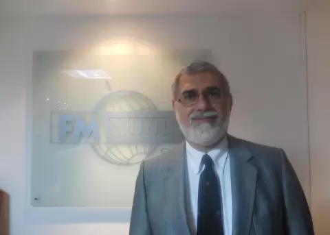 Alberto Dahik: El Ecuador necesita un acuerdo nacional que trascienda de los candidatos presidenciales