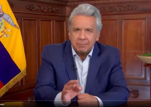Lenín Moreno indultará a María Sanipatín por su estado de salud