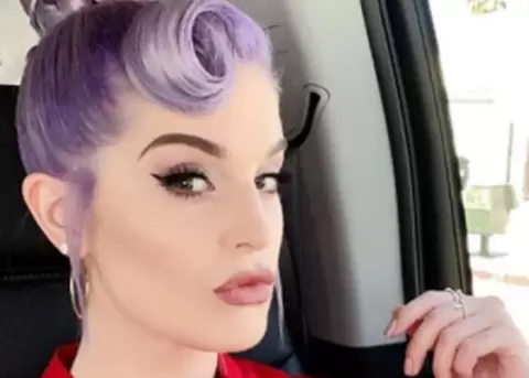 Kelly Osbourne, la hija de Ozzy, sorprende con impactante cambio fsico