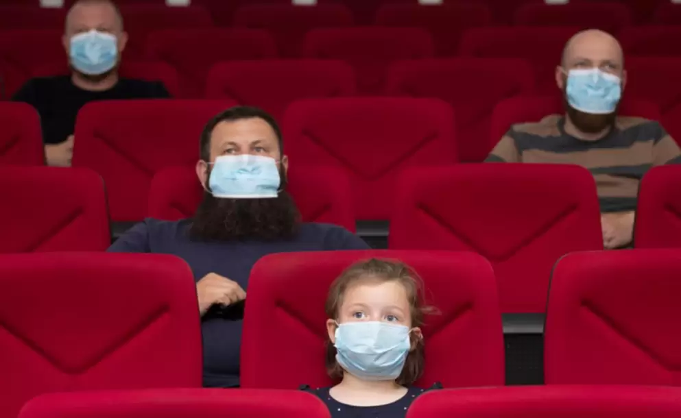 Salas de cine reanudan operaciones en Quito