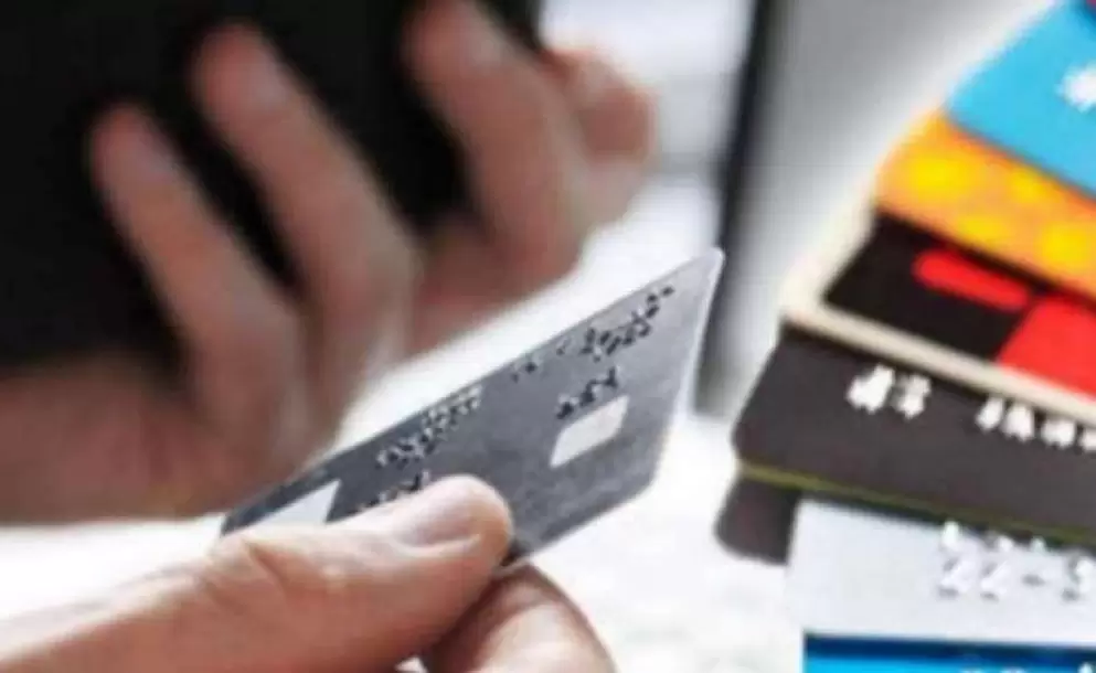 408 000 clientes de tarjetas de crédito con sobregiro en Ecuador en la pandemia