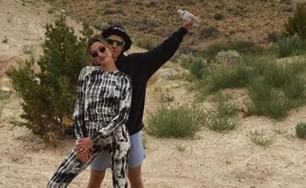 Justin y Hailey Bieber celebran dos aos de casados