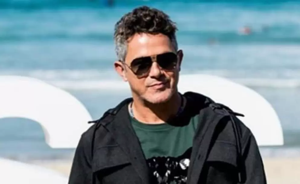 Alejandro Sanz presenta la canción de la película 'El Verano que Vivimos'