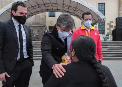 Colombia: divorcio de discursos entre autoridades aumenta la tensin de las protestas