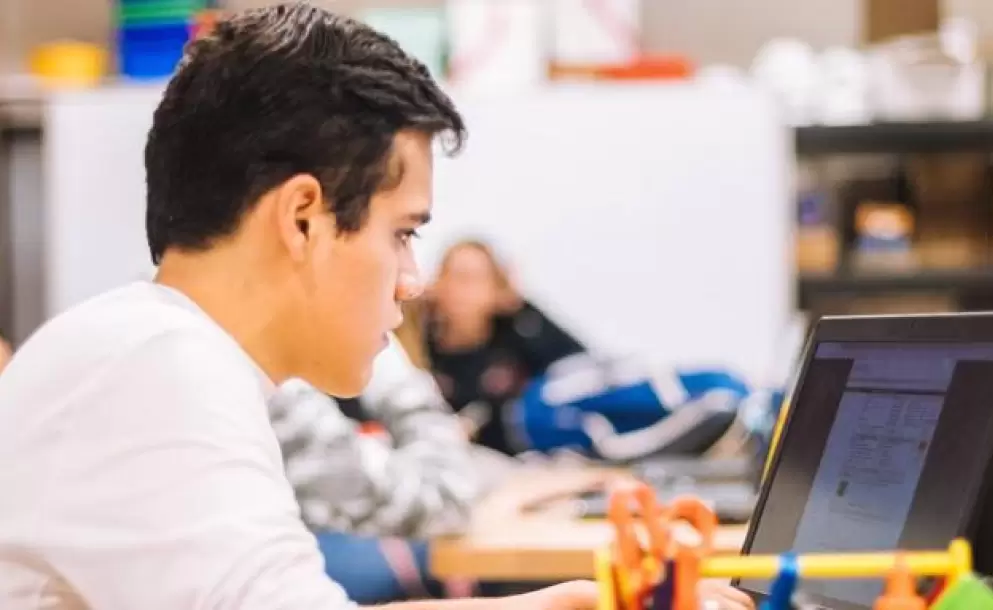 El COE nacional autoriza a cinco universidades de Ecuador aplicar plan piloto para retorno progresivo a clases presenciales