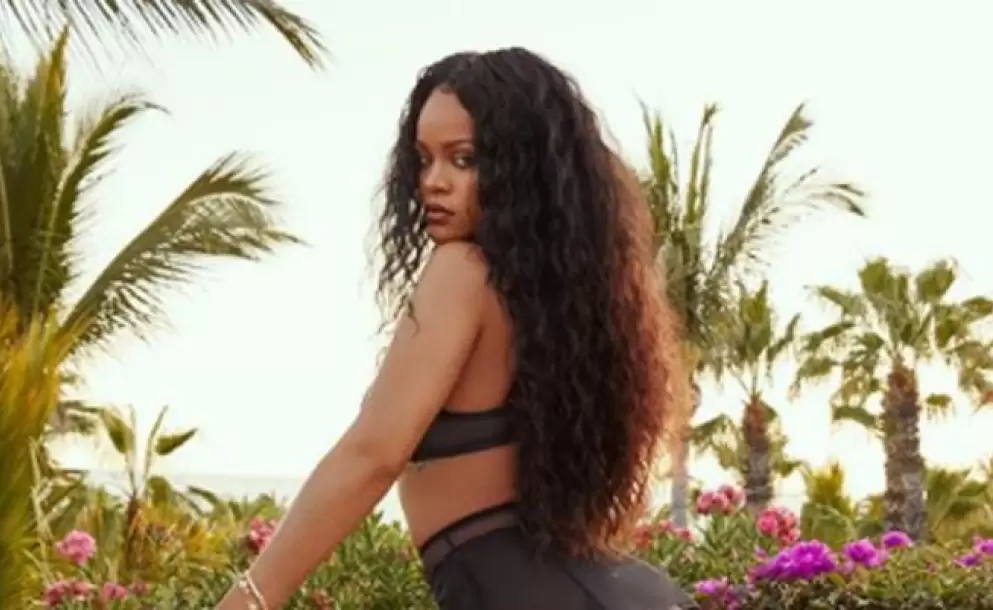 Rihanna se desfasa celebrando la victoria de los Lakers