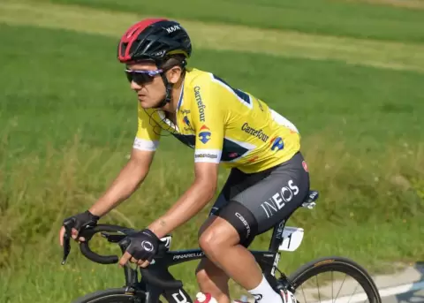 Richard Carapaz termina como subcampen de la Vuelta a Espaa