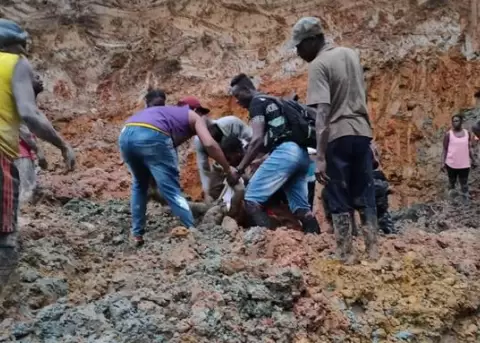 Maquinaría de excavación se escondería en Colombia durante los controles a las zonas de minería ilegal