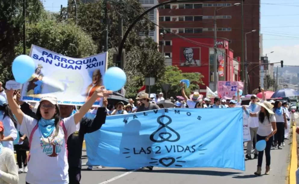 Amparo Medina: El aborto no sana la violacin