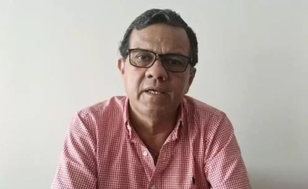 Juzgamiento del exasambleísta Eliseo Azuero se suspende por estar prófugo de la justicia