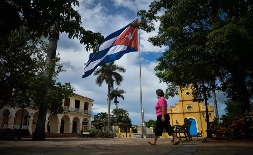 Cuba obligar a los turistas a realizar cuarentena por repunte de COVID-19