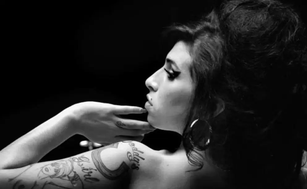 Cadena BBC anunci que prepara un documental sobre la cantante Amy Winehouse
