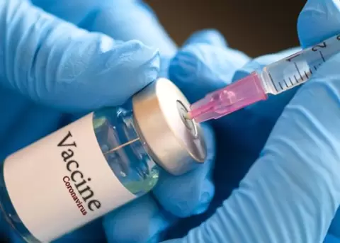 El plan de vacunacin no guardaba tener un Einstein en el ministerio de Salud, solo alguien con principios
