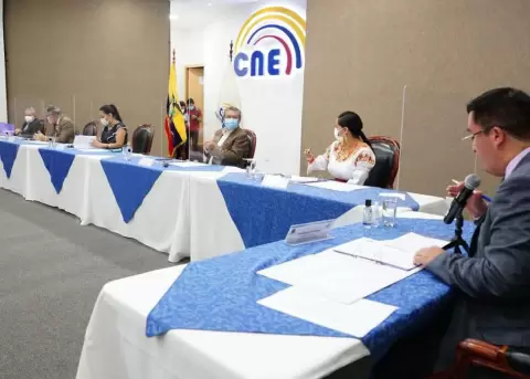CNE proclama resultados numricos que confirman la victoria en segunda vuelta de Guillermo Lasso