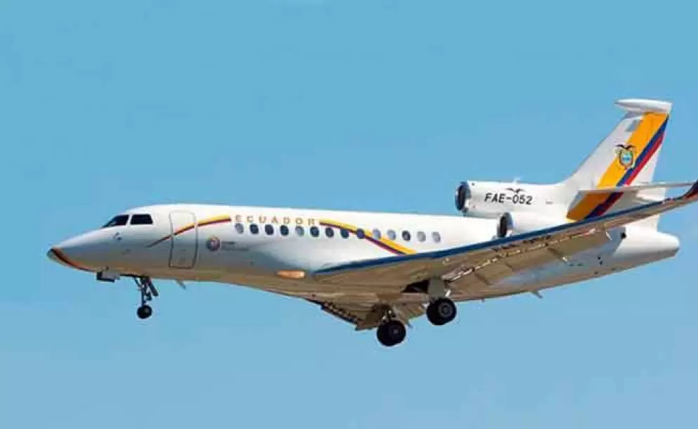 Gobierno de Guillermo Lasso regula uso de aviones presidenciales