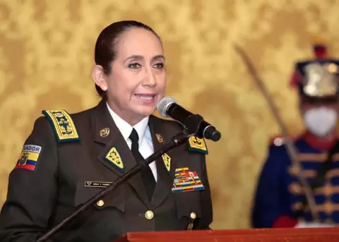 El presidente electo, Guillermo Lasso, ratific� a Tannya Varela como comandante general de la Polic�a