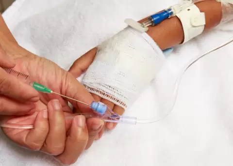 Desde el 2019 existe un desabastecimiento de insumos y medicamentos