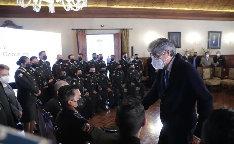 Guillermo Lasso reconoció la labor de la Policía Nacional